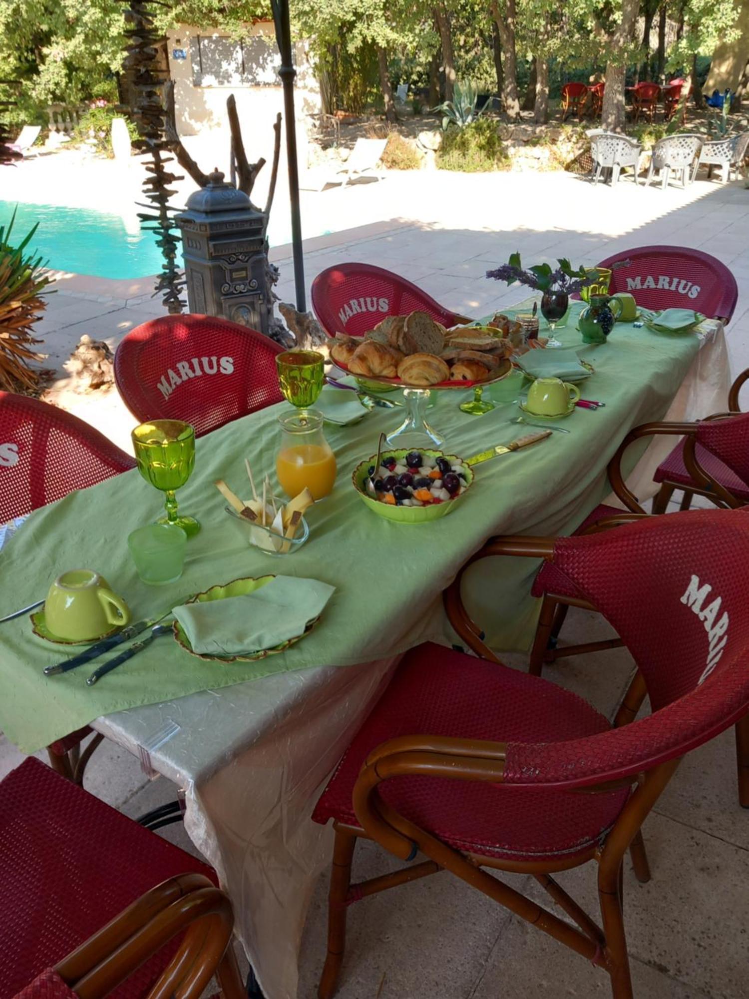 Bed and Breakfast Les Lézards au Soleil Draguignan Esterno foto