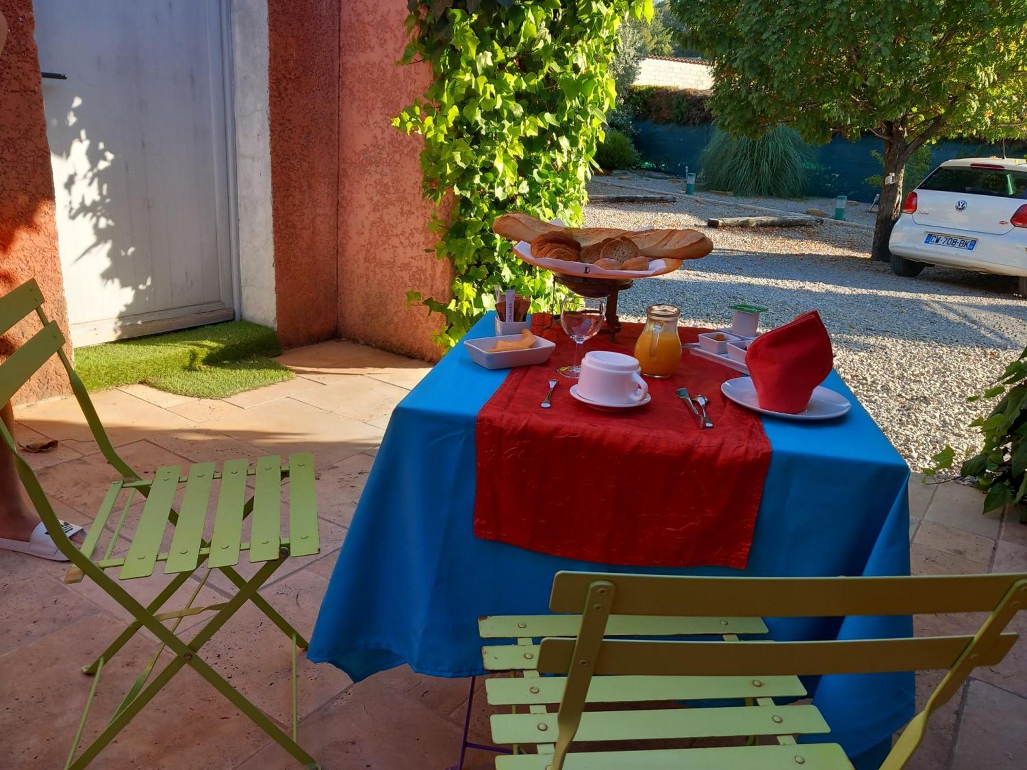 Bed and Breakfast Les Lézards au Soleil Draguignan Esterno foto